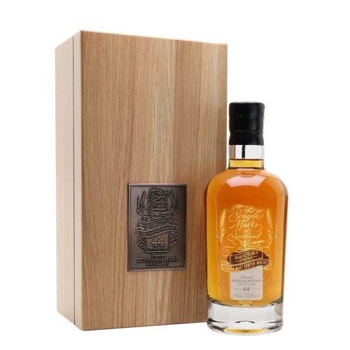 Bunnahabhain 44 Years Old / Director's Special Islay Single Malt Scotch Whisky