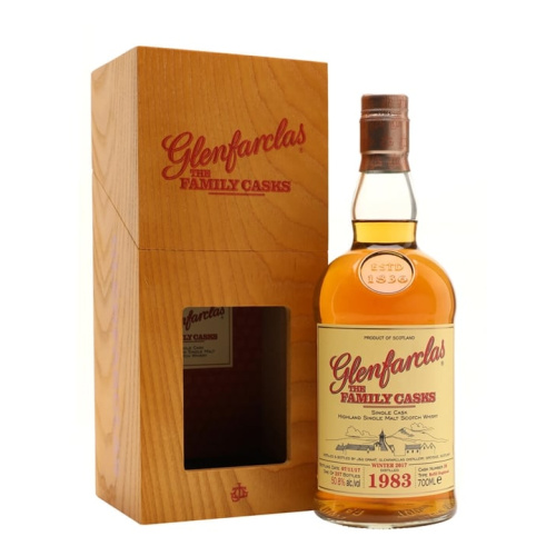 Glenfarclas 1983 / Family Casks / Cask #38 / Winter 2017 Release Speyside Single Malt Scotch Whisky