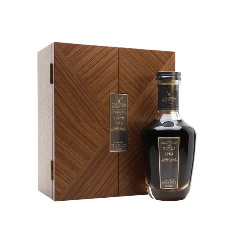Distillery 65 Year Old – Strathisla 1953 / 65 Year Old / Private Collection Speyside Whisky (Speyside) | N/A% ABV, 700ml – Buy Now